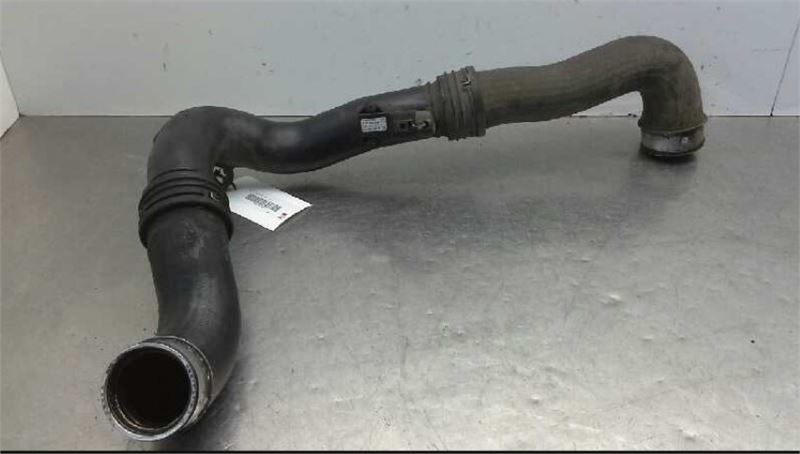 Bitapart İnterkooler Borusu Passat B7 1.9 TDI