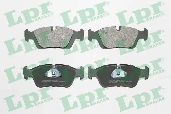 LPR BMW 316i E36 ve 318i E30 Ön Fren Balatası 151 mm