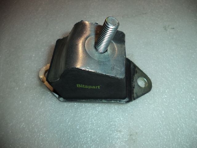 MOTOR TAKOZU (SOL) R9 R11