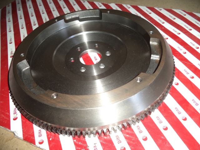 BİTAPART Volan Sabit Astra G Vektra C X16XEL (LUK 619 2395 00 Debriyaj Seti İle)
