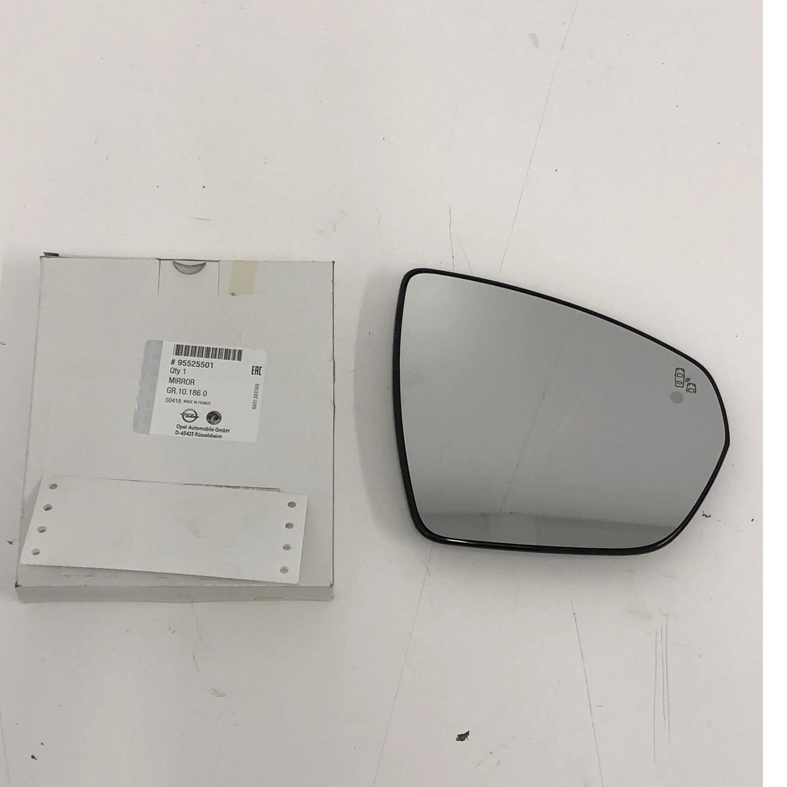 Opel Grandland Sağ Dış Dikiz Ayna Camı Kör Nokta Alarmı İçin GM Orijinal 95525501