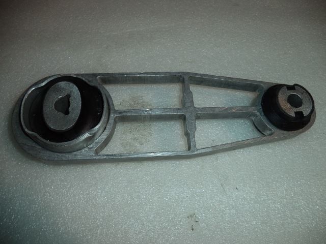MOTOR TAKOZU LOGAN 15 DCI