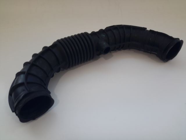 CM Hava Filtresi Hortumu (Filtre-Turbo) (Ford Transit V.362 12>)